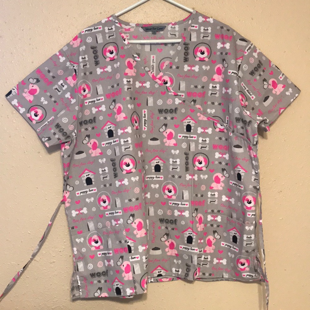 Scrub Top